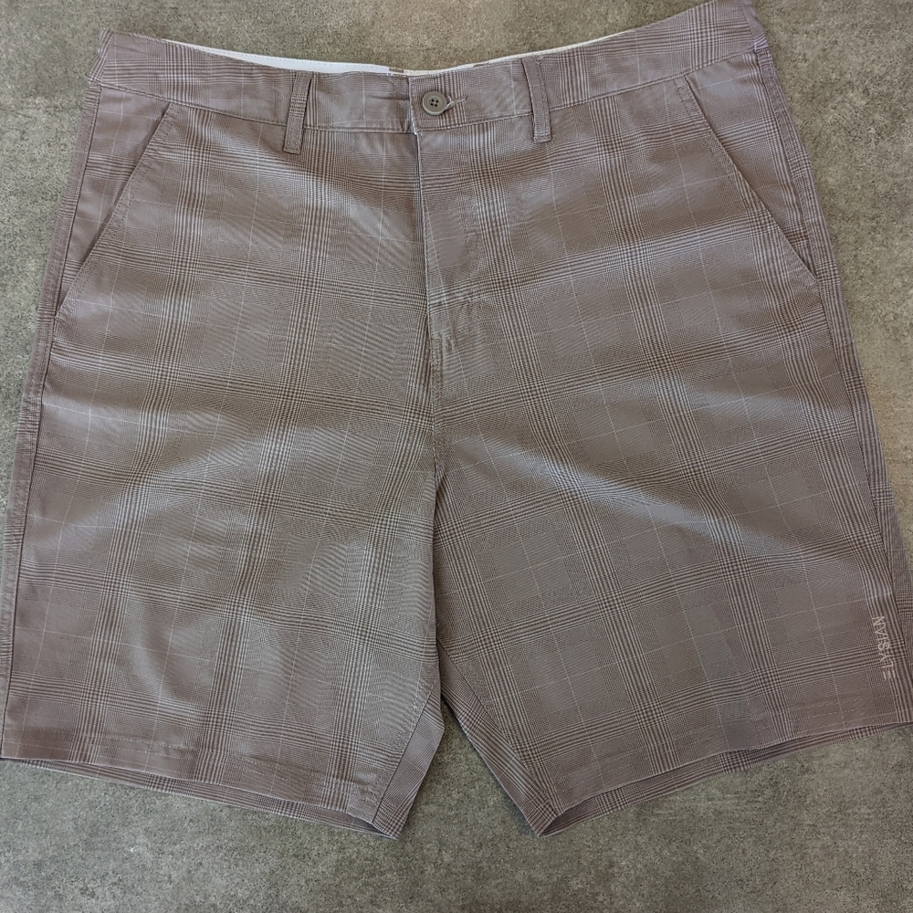 Men's Elysian Hybrid Shorts, size 38, tan and brown plaid, outdoors, performance